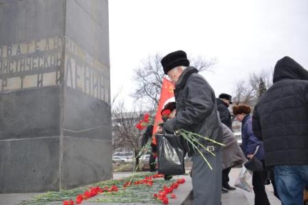 Ростовские коммунисты почтили память вождя мирового пролетариата
