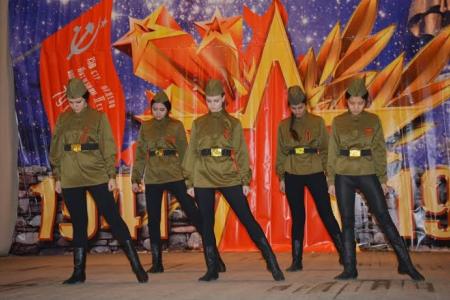 Первый секретарь Калмыцкого рескома КПРФ Н.Э. Нуров принял участие в торжественных мероприятиях в селе Дивное