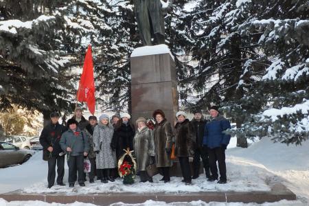 Калужские коммунисты почтили память В.И. Ленина