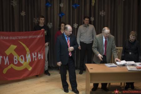 Валерий Рашкин получил наказ от ветеранов принять закон о детях войны