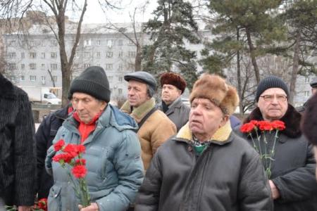 Ростовские коммунисты почтили память вождя мирового пролетариата