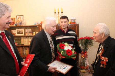 Псков. Исполнилось 100 лет коммунисту с 1942 года Антону Петровичу Лихачёву