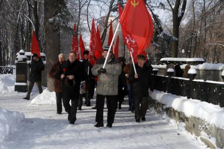 Будем верны идеалам победителей! Мероприятия воронежских коммунистов в честь 73-й годовщины освобождения города