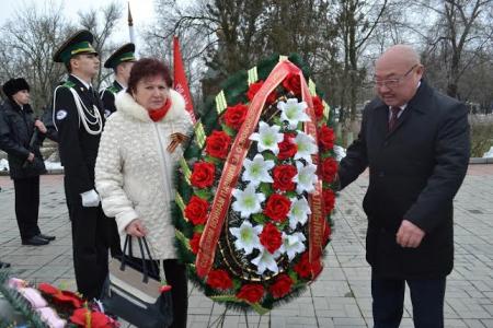 Первый секретарь Калмыцкого рескома КПРФ Н.Э. Нуров принял участие в торжественных мероприятиях в селе Дивное