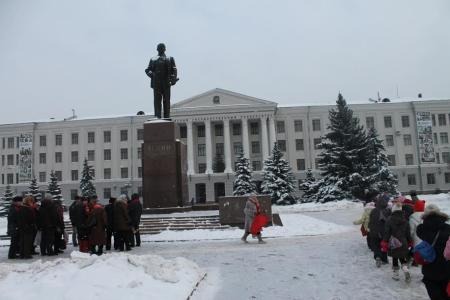 Псковская область: Память о гении советской эпохи В.И. Ленине не померкнет в веках!