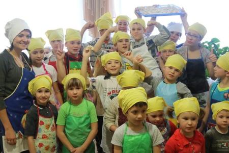 Комсомольцы Белгородского района создали праздник для воспитанников МБУ «Социально–реабилитационного центра для несовершеннолетних»