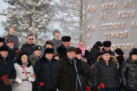 Коммунисты Ленинградской области приняли участие в мероприятиях по празднованию 73-летия прорыва блокады Ленинграда