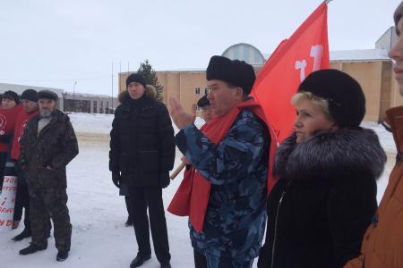 Чувашская Республика. В селе Порецкое коммунисты организовали акцию протеста