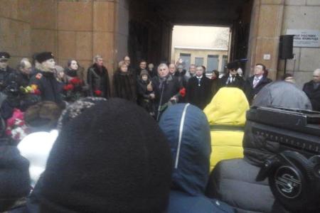 Ленинград: Поклонимся великим тем годам!