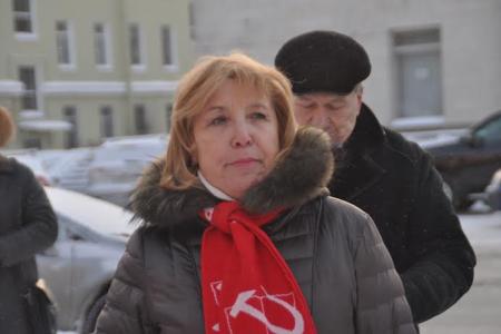 Петербургские коммунисты потребовали от киевских властей отмены позорного запрета КПУ