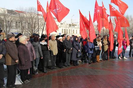 В Симферополе состоялся митинг, посвященный 25-й годовщине проведения Всекрымского референдума о воссоздании Крымской АССР