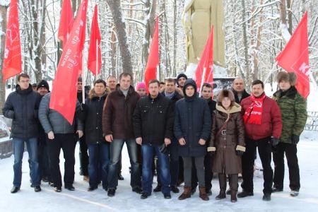 Будем верны идеалам победителей! Мероприятия воронежских коммунистов в честь 73-й годовщины освобождения города