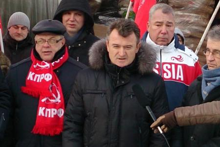Коммунисты отправили сорок девятый гуманитарный груз в Новороссию