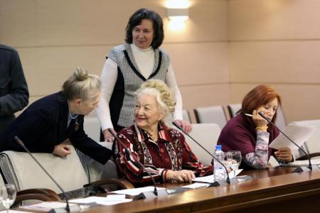 Самоуправство вместо самоуправления? Коммунисты обсудили проблемы местного самоуправления в Москве