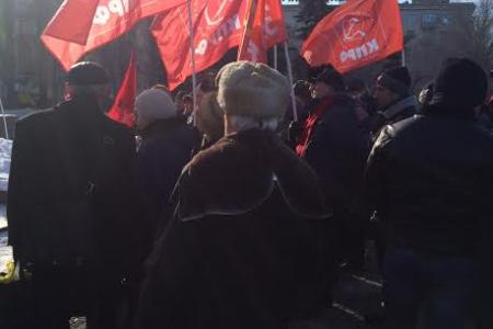 Сталинградские коммунисты провели акцию, посвященную памяти Владимира Ильича Ленина
