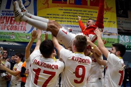 Молодёжная команда КПРФ - победитель самого престижного мини-футбольного турнира Сибири