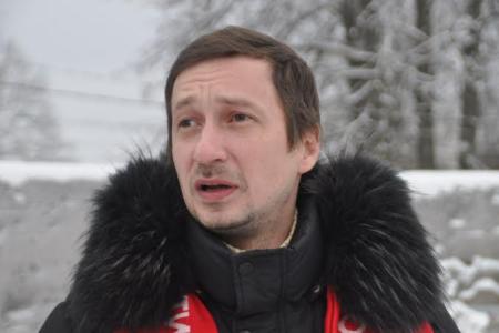Коммунисты и комсомольцы Санкт-Петербурга почтили память защитников Ораниенбаумского плацдарма