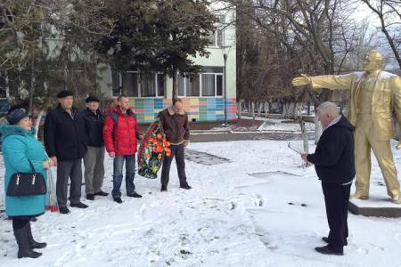 В Судаке отремонтирован памятник В.И. Ленину