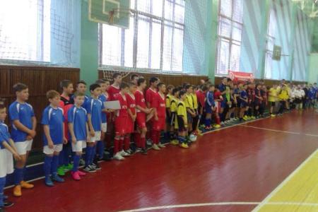 Команда из Донбасса выиграла детский турнир в Крыму, организованный спортклубом КПРФ