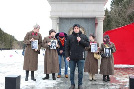 Московская область. Подольские коммунисты и комсомольцы провели праздничный митинг, посвящённый дню создания Рабоче-крестьянской Красной Армии