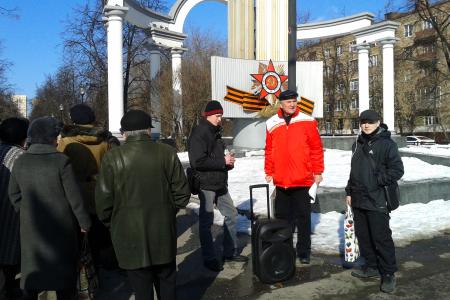 Депутат-коммунист А.В. Потапов провел серию встреч с жителями столичного района Богородское