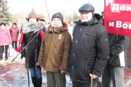 Калужские коммунисты отметили 98-ю годовщину Рабоче-Крестьянской Красной Армии