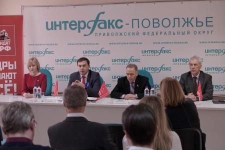 Пермские коммунисты занялись активным обновлением своих рядов 