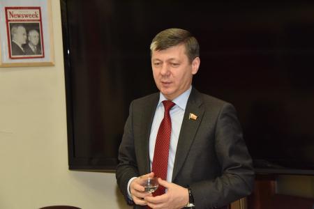 Г.А. Зюганов встретился с военными писателями