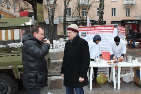 Коммунисты накормили пензенцев гречневой кашей