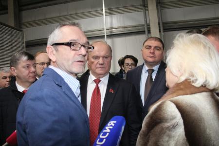 Г.А. Зюганов и В.В. Потомский посетили завод Керама Марацци в Орле