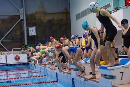 «Кубок чемпионов» СК КПРФ по плаванию собрал более 400 участников со всей страны!