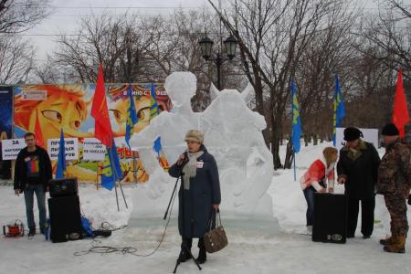 Митинг за роспуск городской Думы прошел в Южно-Сахалинске