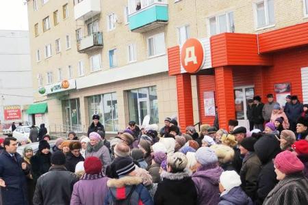 Олег Лебедев продолжает массовые встречи с жителями Тульской  области