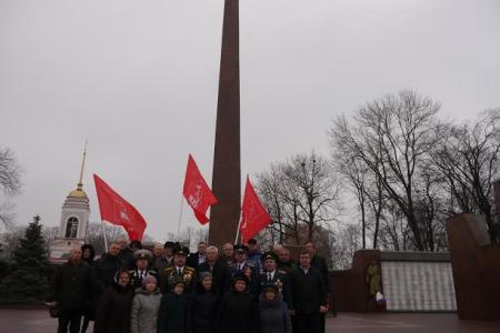 Акция липецких коммунистов в день 98-ой годовщины создания Рабоче-крестьянской Красной Армии