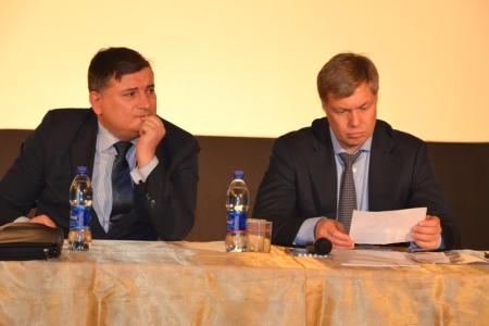 «Не обещать, а делать»: Депутат Госдумы Алексей Русских встретился с жителями Воскресенского района Московской области