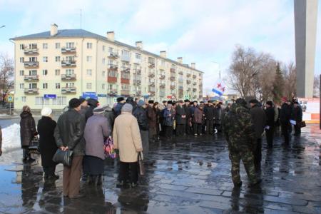 Пензенская область. Коммунисты провели митинг в честь Дня Советской армии и ВМФ