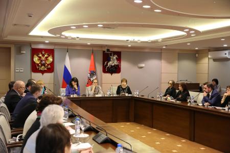Москвичи требуют сохранить районные газеты в печатном виде