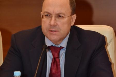 И.И. Мельников провел в Госдуме круглый стол по проблемам туризмам