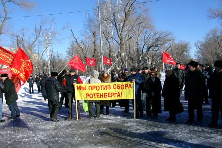Вячеслав Тетёкин поддержал требования тюменских дальнобойщиков по отмене "налога Ротенберга" и отставке правительства РФ
