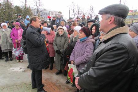 Нижегородская область. Депутат-коммунист А.П. Тарнаев с рабочим визитом посетил город химиков Дзержинск