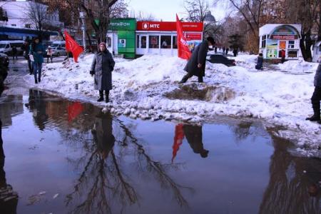 Саратов. Митинг протеста и встреча горожан с депутатом-коммунистом Ольгой Алимовой