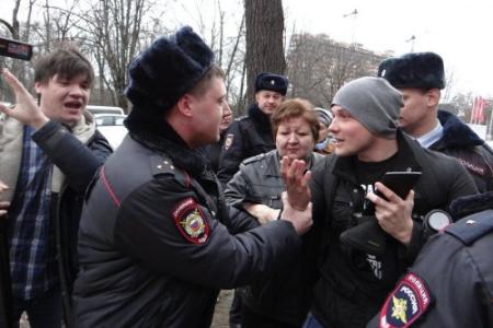 Депутат С.П.Обухов направил прокурору Краснодарского края телеграмму-запрос: "Остановить массовую вырубку платанов на Ростовском шоссе, защитить права жителей"