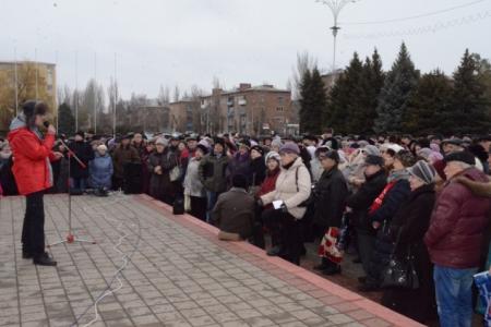"Верните льготы народу!". Двухтысячный митинг КПРФ в Волгодонске