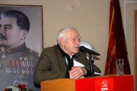 Виктор Гончаров на V Пленуме Ставропольского крайкома КПРФ: Власть будет отчаянно бороться, чтобы удержать свои позиции