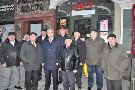 В Ростове-на-Дону посол Кубы наградил ветеранов спецоперации «Анадырь»