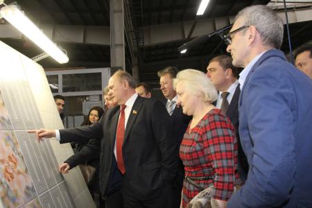 Г.А. Зюганов и В.В. Потомский посетили завод Керама Марацци в Орле