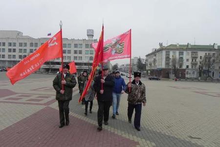 Белгородские коммунисты и их союзники почтили память защитников Отечества