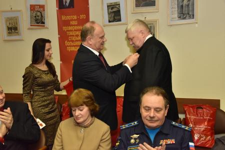 Г.А. Зюганов встретился с военными писателями