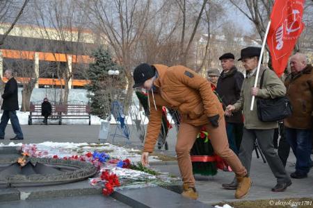 Быть достойными своих отцов и дедов! Акция Астраханских коммунистов