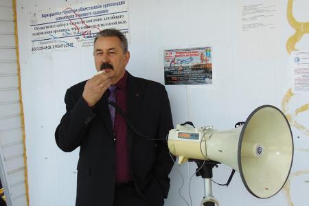 «За нашу Победу!». Акция алтайских «моржей» при поддержке КПРФ